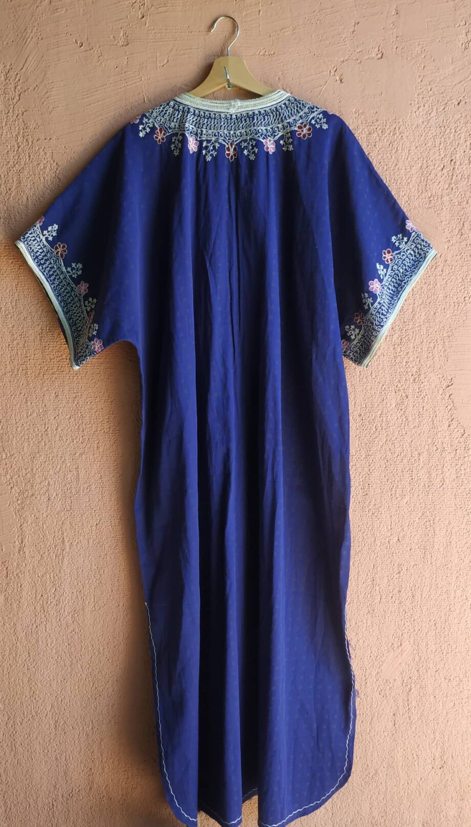 Vintage Hand Embroidered Kaftan 1